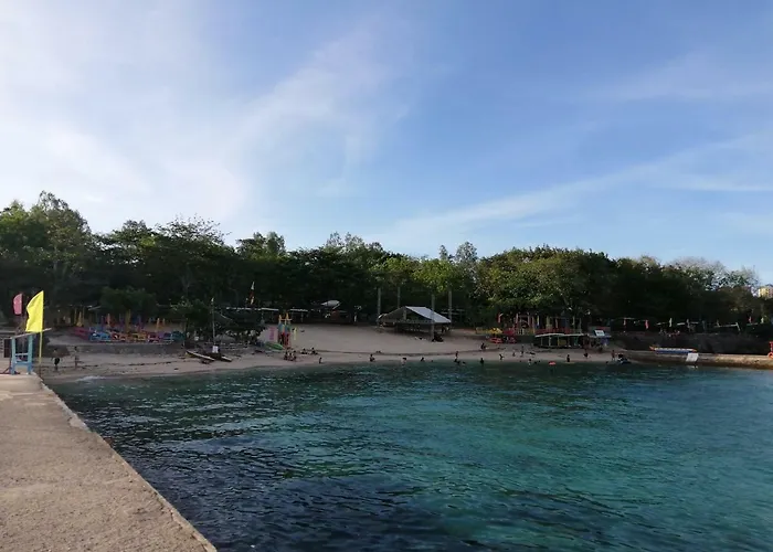 アパート Mactan Newtown Deluxe Island Breeze *