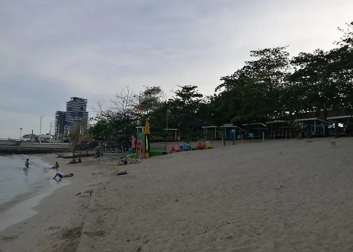 アパート Mactan Newtown Deluxe Island Breeze *