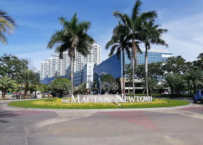 アパート Mactan Newtown Deluxe Island Breeze *