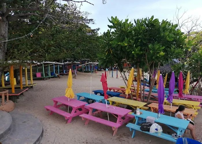 Mactan Newtown Deluxe Island Breeze